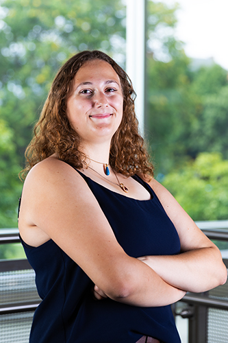 Corporate Portrait of Lyndsey Kryst by Kyle Knitter